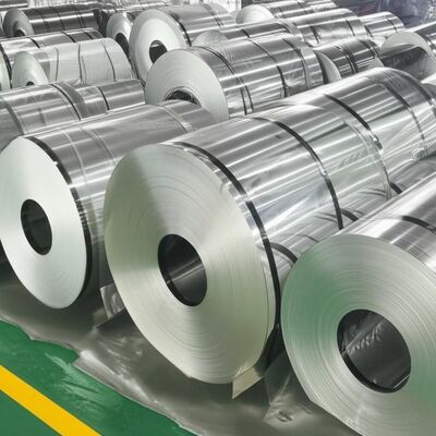 Coili in acciaio inossidabile per la costruzione che forniscono resistenza alla trazione da 520 a 750 MPa Materiale perfetto per l'industria dei recipienti alimentari e robusto